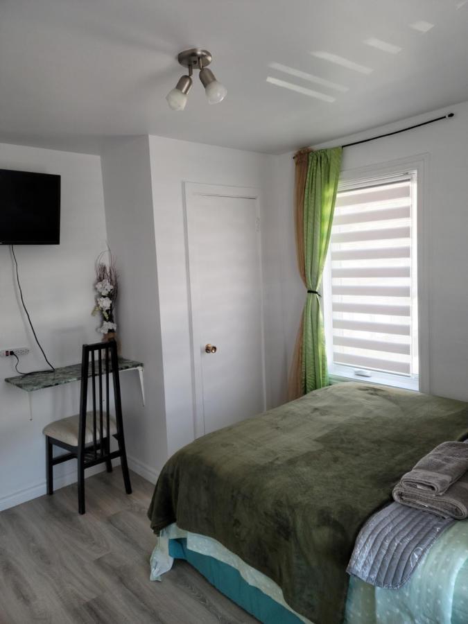 Downtown Next To Highway Netflix+wifi Apartment Edmundston